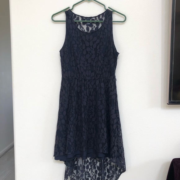 Forever 21 Floral Lace Dress - Picture 2 of 4